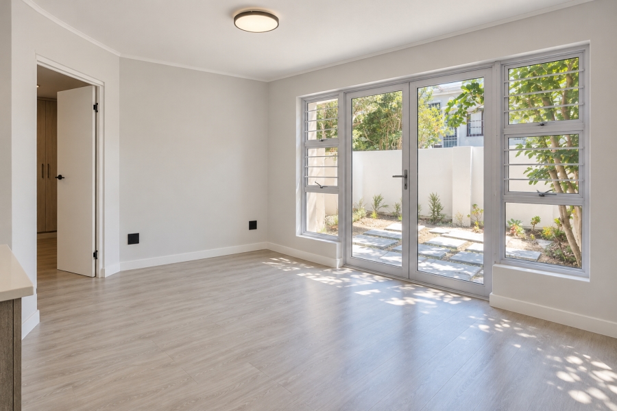 To Let 1 Bedroom Property for Rent in Vredehoek Western Cape